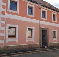 Mehrfamilienhaus mit Werkstatt - 300.000,00&nbsp;EUR Kaufpreis, ca.&nbsp; 239,00&nbsp;m&sup2; in Oberviechtach (PLZ: 92526)