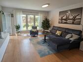 Foto - Großzügige 3-Zimmer-Wohnung mit Terrasse und Garten