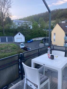 Foto - Schöne 2-Zimmer-Wohnung Dachgeschoss mit Balkon und Einbauküche