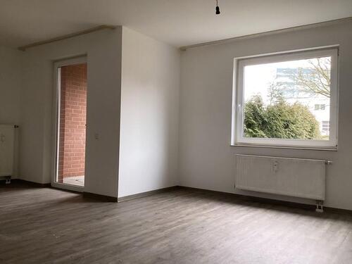 Foto - Rollstuhlgerechte 2-Zimmerwohnung mit kleiner Terrasse zu vermieten. (WBS)