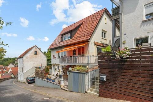 Foto - Einfamilienhaus - 2.000,00 EUR Kaltmiete, ca.  147,00 m²