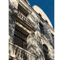 Kernsanierte 2 Zimmer Maisonette-Townhouse - Köln Lindenthal Kernsanierte 2 Zimmer Maisonette-Townhouse - Köln Lindenthal