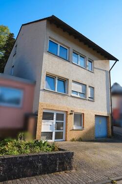 Foto - Mehrfamilienhaus, Wohnhaus in Thaleischweiler-Fröschen