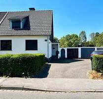 Kernsaniertes Einfamilienhaus in Haan - großes Ausbaupotenzial