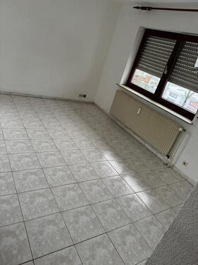 Foto - Frisch renovierte 1,5-Zimmer-Wohnung in 73278 Schlierbach