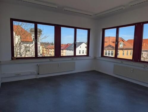 Foto - Freie Gewerbeflächen in zentraler Lage