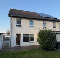 SANKT AUGUSTIN helle Einfam. Doppelhaushälfte, 4 Zimmer, 125 m² Wfl. Vollkeller, Garten, Stellplätze