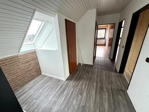 Foto - Dachgeschoßwohnung in Schuby zur Miete