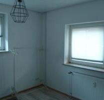 helle warme ruhige 2-Zi-Singlewohnung Terrasse Nähe Plöner See