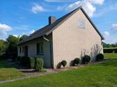 Foto - Ausbaufähiges Einfamilienhaus - 229.000,00&nbsp;EUR Kaufpreis, ca.&nbsp; 130,00&nbsp;m&sup2;