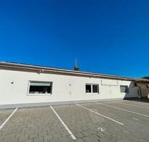 Gewerbehalle 200m2 in Adelsdorf