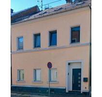 Reihenhaus - 170.000,00&nbsp;EUR Kaufpreis, ca.&nbsp; 190,00&nbsp;m&sup2; in Plauen (PLZ: 08527) Altstadt