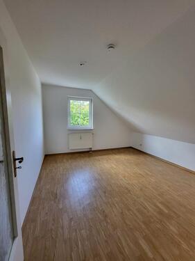Foto - DG- Wohnung - 340,00&nbsp;EUR Kaltmiete, ca.&nbsp; 53,00&nbsp;m&sup2;