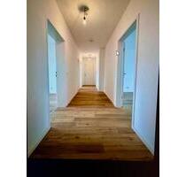 Renovierte 3 Zimmerwohnung Germering mit Südloggia - München Sendling-Westpark