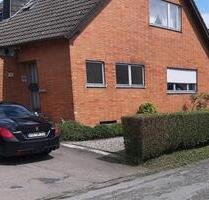 1 Familienhaus in 52477 Alsdorf - Begau