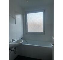 Einziehen und wohlfühlen ! 3- Zimmer-Wohnung mit Balkon*** - Munster