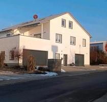 Attraktive Gewerbeimmobilie mit großzügiger Wohneinheit - Laaber