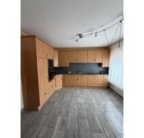 Großzügige 135 qm Wohnung, Einbauküche in WaldfeuchtHaaren - Heinsberg