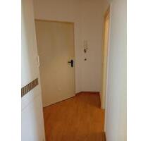 Helle Einraum-Wohnung in Stadtnähe zu vermieten - Meiningen