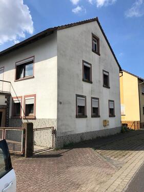 Foto - Haus zu vermieten - 1.000,00&nbsp;EUR Kaltmiete, ca.&nbsp; 170,00&nbsp;m&sup2;