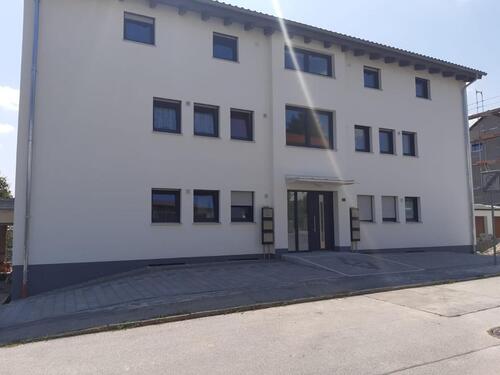 Foto - Schöne renovierte 3 Zimmer Wohnung mit Balkon in Hacklberg