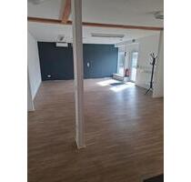 Büro mit Ladenlokal - 750,00&nbsp;EUR Kaltmiete, ca.&nbsp; 162,50&nbsp;m&sup2; in Borken (PLZ: 46325)