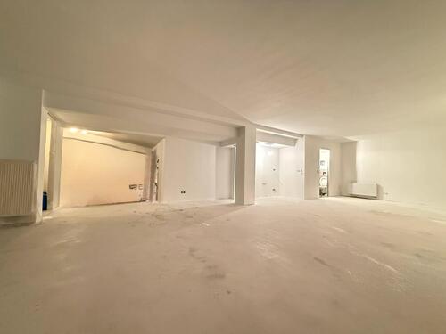 Foto - Lagerfläche in Düsseldorf-Unterbilk – kernsaniert, mit Aufzug