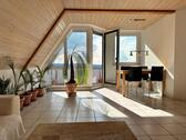Foto - Sonnige 3 Zimmer + Dachstudio 2 Balkone EBK TG 84 qm Nutzfläche
