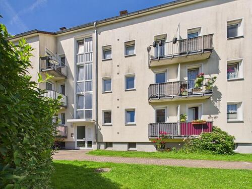 Foto - Renovierte 3-Zimmer-Wohnung im Hochparterre