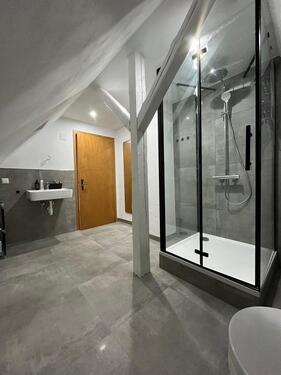 Foto - Kernsaniertes WG-Zimmer in 3er WG in Uni-Nähe