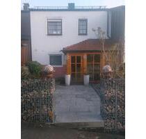 Reihenhaus - 410.000,00&nbsp;EUR Kaufpreis, ca.&nbsp; 115,00&nbsp;m&sup2; in Ilsfeld (PLZ: 74360)