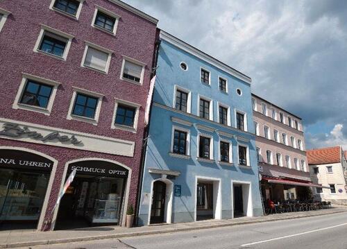 Foto - Gemütliche 2-Zimmer Wohnung mit sonniger Dachterrasse - direkt am Stadtplatz