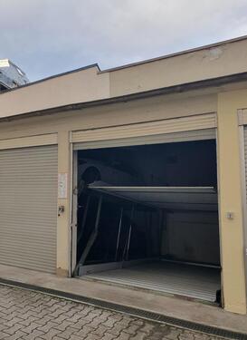 Foto - Duplex Garage Bismarckviertel, zentraler Stellplatz, Stadtzentrum