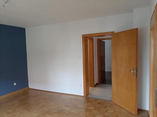 Foto - Vermiete 2 ZKB 65 qm Wohnung in Vernawahlshausen