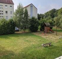 Lebensraum mit viel Licht und Grün - 2 RW mit Balkon und Einbauküche - Amt Creuzburg