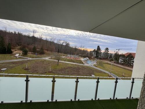 Foto - 4-Zimmer Wohnung mit 3 Schlafzimmern, 2 Balkonen