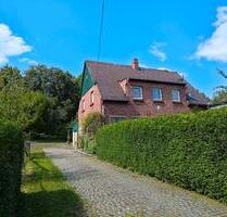 Einfamilienhaus mit viel Nutzfläche auch für Gewerbe und Garten - Kamenz