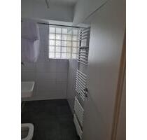 Frisch sanierte 2 Zimmer Küchennische Bad - Duisburg Duisburg-Mitte