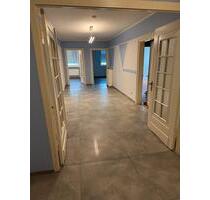 Schöne 4 Zimmer Wohnung Oberhausen City