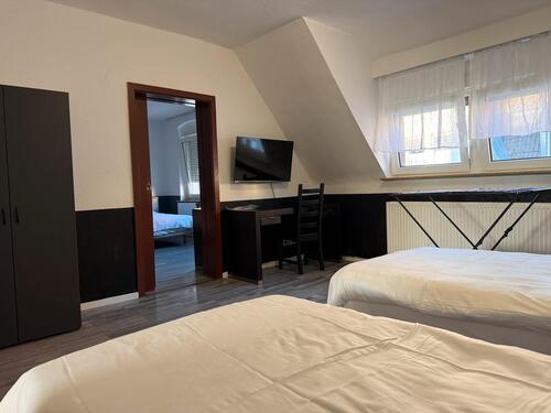 Foto - Ihr Zuhause in Lüdenscheid: Monteur- und Ferienwohnung - Zentral, Bequem & Voll Ausgestattet Your Home in Lüdenscheid: Service and Holiday Apartment - Central, Convenient & Fully Equipped