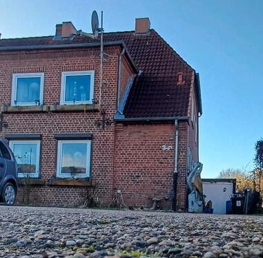 Foto - DHH in Büdelsdorf zu verkaufen - 250.000,00&nbsp;EUR Kaufpreis, ca.&nbsp; 117,70&nbsp;m&sup2;