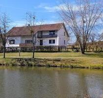 Charmantes Einfamilienhaus mit Potenzial - Haibach