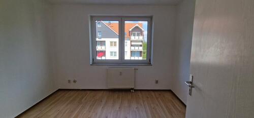 Foto - LEUNA DREI ZIMMERWOHNUNG - 110.000,00&nbsp;EUR Kaufpreis, ca.&nbsp; 70,00&nbsp;m&sup2;