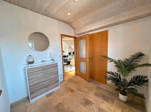 Foto - 3,5-Zimmer-Dachgeschosswohnung mit Einbauküche