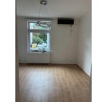 2-Zimmer-Altbauwohnung mit Charme - Düsseldorf Stadtbezirk 9