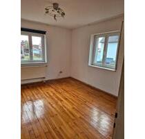 Helle EG Wohnung in Wallerstein zu vermieten