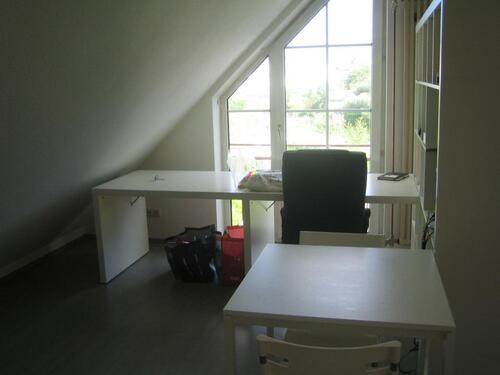 Foto - 1 Zimmer Dachgeschoßwohnung zur Miete in Gießen