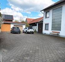 Großzügiges Grundstück mit Bestandsimmobilie & Neubaupotenzial - Oberostendorf