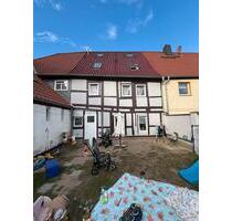 Haus zu miete - 1.400,00&nbsp;EUR Kaltmiete, ca.&nbsp; 153,00&nbsp;m&sup2; in Burg (PLZ: 39288)