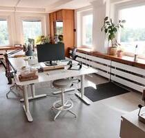 Büro-Arbeitsplatz Leipzig Lindenauer Hafen + viel Stauraum - Köln